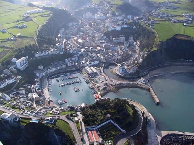 El Cambaral Del Puerto Luarca Exterior foto